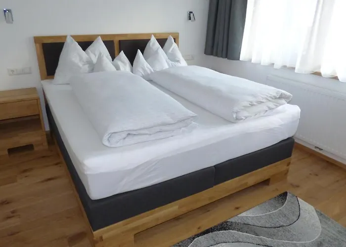 Kaiserburg * Bad Kleinkirchheim